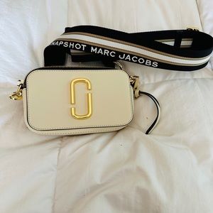 Marc Jacobs Snapshot Purse Black & Cream